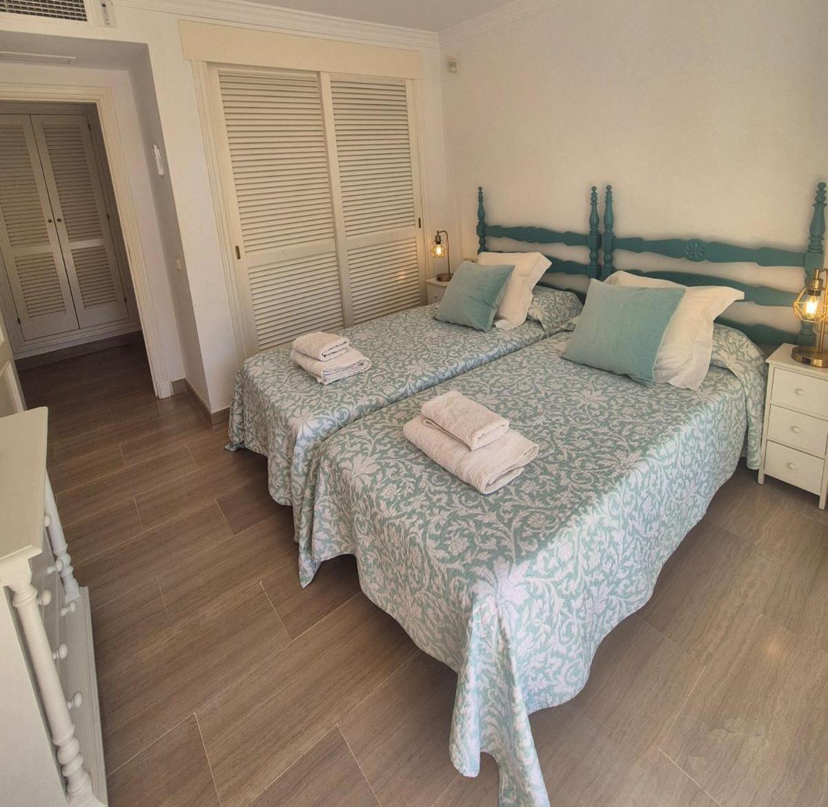 Апартаменти Hacienda Playa Elviria 300 M Playa,Jardin , 2 Hab ,Марбелья Екстер'єр фото
