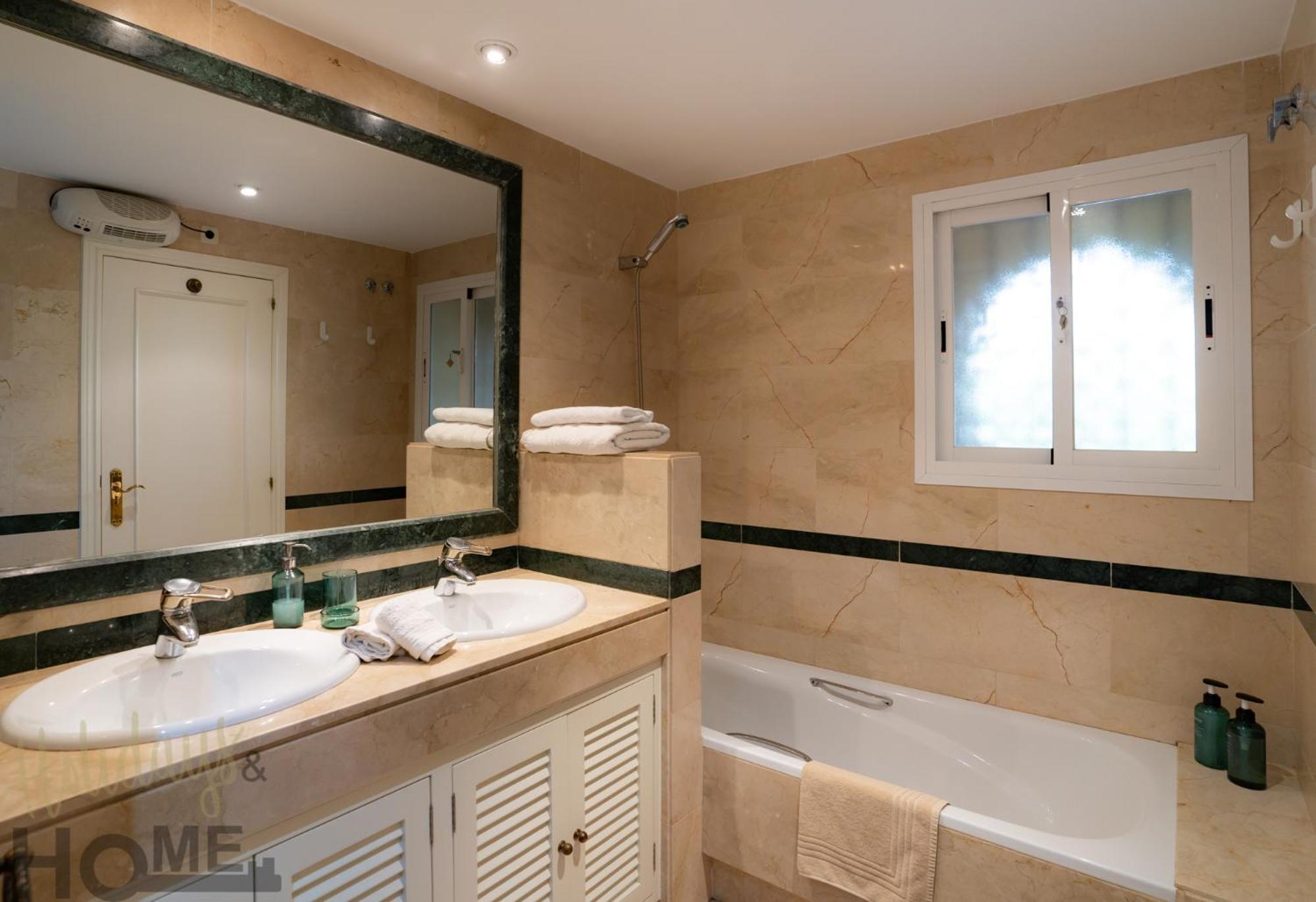 Апартаменти Hacienda Playa Elviria 300 M Playa,Jardin , 2 Hab ,Марбелья Екстер'єр фото